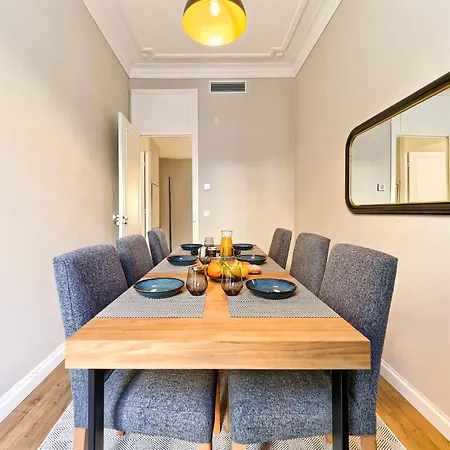 Luxury Homeplace In Center * Nice